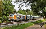 Vom 6. Februar 2026 bis zum 10. Juli 2026 war die Bahnstrecke Köln – Wuppertal – Hagen komplett gesperrt. Am 7. Juli wurde mit den Belastungsfahrten des Oberbaus zur Wiederinbetriebnahme am 10. Juli begonnen. Zum Einsatz kamen zwei Züge mit Lokomotiven der Railsystems RP Gotha. Den ersten Zug beförderte RP 2248 001 mit 26 Wagen der Bauart Faccpps und einer Last von 2200 t, aufgenommen bei Solingen-Ohligs.  (06.07.2026) <i>Foto: Joachim Bügel</i>