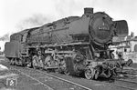 043 574 (44 1574) in ihrem Heimat-Bw Rheine. Ihre Ölfeuerung hatte sie im Mai 1960 erhalten. (21.03.1972) <i>Foto: Wolfgang Bügel</i>