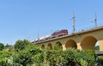 232 673 der Traktion4Rent Saalburg-Ebersdorf vor dem leeren Dolomitzug von Brandenburg-Altstadt nach Wünschendorf (Elster) auf dem Wahrener Viadukt in Leipzig. (24.06.2026) <i>Foto: Ralf Opalka</i>