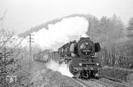 Bei Roßwein kommt 50 3536 (Bw Nossen) mit N 61345 nach Nossen angedampft. (04.02.1982) <i>Foto: Thomas Fischer</i>