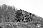 Für die Fahrt ins AW Lingen (Ems) hatte 001 111 aus Hof bei Bentlage bereits rund 600 km hinter sich gebracht. In Lingen erhielt sie bis zum 24.05.1972 eine L0-Bedarfsausbesserung.  (22.03.1972) <i>Foto: Wolfgang Bügel</i>