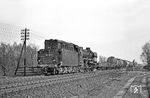 Nach Holthausen (Ems) war 042 320 bei Bentlage unterwegs. (22.03.1972) <i>Foto: Wolfgang Bügel</i>