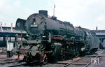 Auch die heutige Museumslok 01 1066 der Ulmer Eisenbahnfreunde war selbstverständlich Gast im Bw Hamburg-Altona. (18.07.1967) <i>Foto: Rolf Hahmann</i>