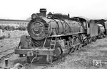 Die 2’D1’ Dampflok 836 (Mitsubishi, Baujahr 1952) wartet im Ausbessserungswerk San Bernardo nahe Santiago de Chile auf ihr Ende. (26.01.1972) <i>Foto: Jörg Schulze</i>