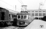 Im Vorortverkehr von Valparaiso war der Triebwagen AM 12 (MF Esslingen/Siemens, Baujahr 1940) im Einsatz. (27.01.1972) <i>Foto: Jörg Schulze</i>