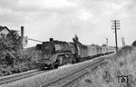Die Limburger 41 319 fährt mit N 2493 aus Frankfurt/M in Hofheim (Taunus) ein. (09.08.1966) <i>Foto: Reinhard Gumbert</i>