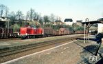 290 080 (Bw Hagen-Eckesey) mit einem Nahgüterzug im Bahnhof Langschede. (17.04.1985) <i>Foto: Rolf Hahmann</i>