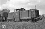 212 006 (Bw Göttingen) wartet auf die Einfahrt nach Ellrich/DDR.  (06.05.1972) <i>Foto: Wolfgang Bügel</i>