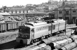 Dieselelektrische Lok BBB-151 mit 2x1000 PS Sulzer-6LDA25-Motoren (Baujahr 1958) in der ecuadorianischen Hauptstadt Quito.  (09.12.1971) <i>Foto: Jörg Schulze</i>