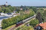 41 018 in Schondorf am Ammersee mit Blick auf die Sankt-Anna-Kirche in Oberschondorf. (09.08.2026) <i>Foto: Joachim Schmidt</i>