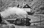 052 613 mit N 4319 (Tübingen - Sigmaringen) bei Kaiseringen-Frohnstetten. (31.07.1971) <i>Foto: Burkhard Wollny</i>