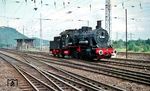 Nach einer Ausbesserung im AW Schwerte (Ruhr) rollt 55 2594 als Lz zurück in ihre Heimat nach Rheydt durch Hagen-Hengstey. (07.1963) <i>Foto: Rolf Hahmann</i>