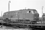 Ende 1968 tauchten die ersten Loks der Baureihe 216 in Braunschweig auf und lösten dort die 01 und 03 ab. 216 051 gehörte seit dem 30.11.1968 zum Braunschweiger Bestand. (08.05.1972) <i>Foto: Wolfgang Bügel</i>