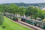 Planmäßige Zugkreuzung im Bahnhof Sellin Ost mit der einfahrenden 99 1784 vor P 107 aus Lauterbach Mole und der wartenden 99 1782 vor P 228 nach Binz. (19.07.2026) <i>Foto: Joachim Schmidt</i>