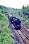 01 062 (Bw Trier) rollt mit dem D 157 (Saarbrücken - Düsseldorf) bei Liblar am Rande der Ville ins Rheintal hinab. (05.1967) <i>Foto: Harald Vogelsang</i>