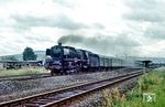 01 081 (Bw Trier) rollt mit E 553 nach Köln durch den Haltepunkt Pfalzel. (07.1968) <i>Foto: Harald Vogelsang</i>
