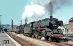 Abfahrt des P 3331 nach Ulm in Bahnhof Friedrichshafen mit 003 131 und 050 428. (09.1969) <i>Foto: Rolf Hahmann</i>