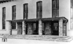 Eingangsbereich des Empfangsgebäudes von Hohenstein in Ostpreußen an der Eisenbahnstrecke Allenstein - Soldau. (1934) <i>Foto: RVM</i>