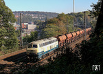 In Diensten von EBM-Cargo ist die türkis-beige 216 224 in Wuppertal-Sonnborn unterwegs. (12.10.2010) <i>Foto: Joachim Bügel</i>