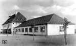 Seit 1894 war Leschnitz im Regierungsbezirk Oppeln an die Eisenbahnstrecke Brieg - Kosel - Kandrzin angeschlossen. Ab 1936 erhielt Leschnitz den eingedeutschten Namen Bergstadt. nach 1945 wurde es zu Lesnica. (1936) <i>Foto: RVM</i>