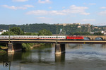 110 406 fährt mit IC 134 (Norddeich Mole - Luxembourg) vor der Kulisse von Burg Ehrenbreitstein über die Moselbrücke in Koblenz ein. (09.07.2013) <i>Foto: Joachim Bügel</i>