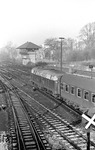 V 160 003 (Bw Lübeck) verlässt den Hamburger Hauptbahnhof in Richtung Altona. (01.1962) <i>Foto: Walter Hollnagel</i>