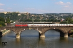 110 406 überquert mit IC 137 nach Emden die Moselbrücke in Koblenz. (09.07.2013) <i>Foto: Joachim Bügel</i>