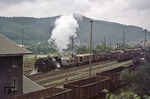 86 1775 (Bw Aue) als Schiebelok an einem Güterzug in Schwarzenberg/Erzgeb. (03.09.1976) <i>Foto: Wolfgang Bügel</i>