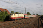 103 235 mit IC 118 (Innsbruck - Münster) auf dem 200 km/h-Abschnitt zwischen Düsseldorf und Duisburg in Duisburg-Rahm. (15.06.2013) <i>Foto: Wolfgang Bügel</i>