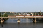 103 235 überquert mit IC 118 nach Münster die Moselbrücke in Koblenz. (13.07.2013) <i>Foto: Joachim Bügel</i>