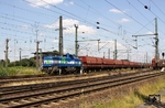 Lok 31 (277 802) der Niederrheinischen Verkehrsbetriebe (NIAG) fährt mit einem Kohle-Ganzzug durch den Rangierbahnhof Oberhausen-West. (18.07.2013) <i>Foto: Wolfgang Bügel</i>