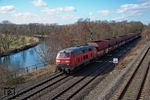 Eine der letzten 225-Leistungen im Ruhrgebiet war der Güterzug 61298 von HKM nach Horlecke. Im Frühjahr 2013 wurde 225 117 bei Fröndenberg an der Ruhr mit dem Zug abgepasst. (18.03.2013) <i>Foto: Joachim Schmidt</i>
