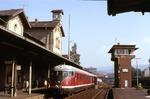 913 608 + 613 603 als N 5920 im Bahnhof Seesen/Harz. (28.09.1984) <i>Foto: Wolfgang Bügel</i>