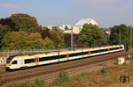 Ein längst etablierter privater Anbieter ist die zur Keolis-Gruppe,  einer Tochter der französischen Staatsbahn SNCF, gehörende Eurobahn. Auf der Regional-Express-Linie 13 (Hamm - Venlo) ist ET 7.11 als ERB 20080 in Wuppertal-Barmen unterwegs. (07.10.2013) <i>Foto: Wolfgang Bügel</i>