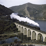 Ein Zug auf der Strecke Ponferrada - Villablino in Spanien. (1973) <i>Foto: Chris Deamer</i>