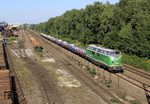 Der mit Aluminiumbarren beladene DGS 95056 mit Lok 9 der Brohltalbahn (ehemalige 220 053) in Duisburg-Entenfang. (27.09.2013) <i>Foto: Wolfgang Bügel</i>