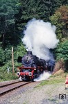 41 360 der DTO Oberhausen mit einem Sonderzug am Scheuerfelder Tunnel auf der Westerwaldbahn vor Elben. (19.09.1987) <i>Foto: Joachim Bügel</i>