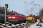 Nach Ankunft des 61298 wird der Zug ins Kraftwerk Horlecke (bei Menden) umgesetzt. (14.02.2013) <i>Foto: Joachim Schmidt</i>