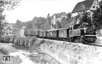 99 194 mit einem GmP auf der 15 km langen 1000mm Schmalspurbahn Nagold - Altensteig in Ebhausen. (22.07.1937) <i>Foto: RVM-Filmstelle Berlin</i>