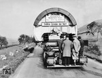 Fahrt des Voith-Zylinders von Heidenheim an der Brenz zum Neckarhafen nach Heilbronn über eine Entfernung von rund 150 km. (10.1937) <i>Foto: RVM</i>