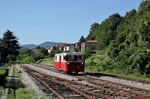 SZ 911-010 verkehrte als Brandwache hinter dem Dampfsonderzug mit 33-037, aufgenommen im Bahnhof Canale (Kanal). (11.08.2011) <i>Foto: Stefan Jurasovits   </i>