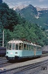 Einer der vielen Sonderfahrten des "Gläsernen Zuges" führte 491 001 auch nach Hieflau, einer kleinen Gemeinde in der Steiermark, die ohne die Anbindung an die Rudolfsbahn (durchs Gesäuse) und der Erzbergbahn wohl kaum bekannt wäre. (16.06.1973) <i>Foto: Wolfgang Bügel</i>
