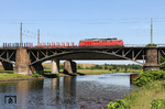 232 131 mit einem Einzelwagenzug nach HKM auf der Ruhrbrücke in Duisburg-Kaiserberg. (06.06.2014) <i>Foto: Joachim Bügel</i>