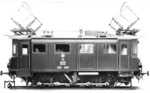 EG 503 (spätere DRG E 70 03) für die Königlich Preußische Eisenbahn-Verwaltung (KPEV). Die Lok war noch bei Felten & Guilleaume - Lahmeyer in Frankfurt bestellt worden; Änderungen in der firmenpolitischen Landschaft holten sie aber noch vor Ablieferung ein. 1910 übernahm die AEG das Bahngeschäft von Felten & Guilleaume und damit auch die Fertigstellung der Lokomotive. (1911) <i>Foto: RVM (Werkfoto)</i>