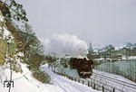 44 0233 mit einem Güterzug auf der Saalebahn bei Saalfeld-Remschütz. (03.01.1979) <i>Foto: Wolfgang Bügel</i>