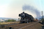 Mit einem Güterzug nach Ehrang ist die Koblenzer 044 202-0 (44 202) bei Bengel unterwegs. (25.09.1970) <i>Foto: Robin Fell</i>