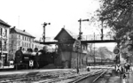 76 009 (Bw Alzey) hat mit einem Personenzug soeben den Bahnhof Bingen (Rhein) erreicht und wird anschließend nach Mainz weiterfahren. (26.05.1931) <i>Foto: DLA Darmstadt (Maey)</i>