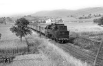 65 001 mit einem Personenzug bei Rimbach/Odenwald auf der Strecke Weinheim - Fürth/Odw. (06.07.1967) <i>Foto: Wolfgang Bügel</i>