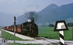 Lok 5 "Gerlos" (Krauss & Co. Linz; Baujahr 1930; Fabrik-Nr. 1521) mit P 8835 auf der Zillertalbahn bei Fügen. (28.08.1984) <i>Foto: Joachim Bügel</i>