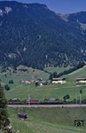 Vom Brenner kommend rollt 194 128 mit Dg 49830 bei St. Jodok Innsbruck entgegen. (29.08.1984) <i>Foto: Joachim Bügel</i>